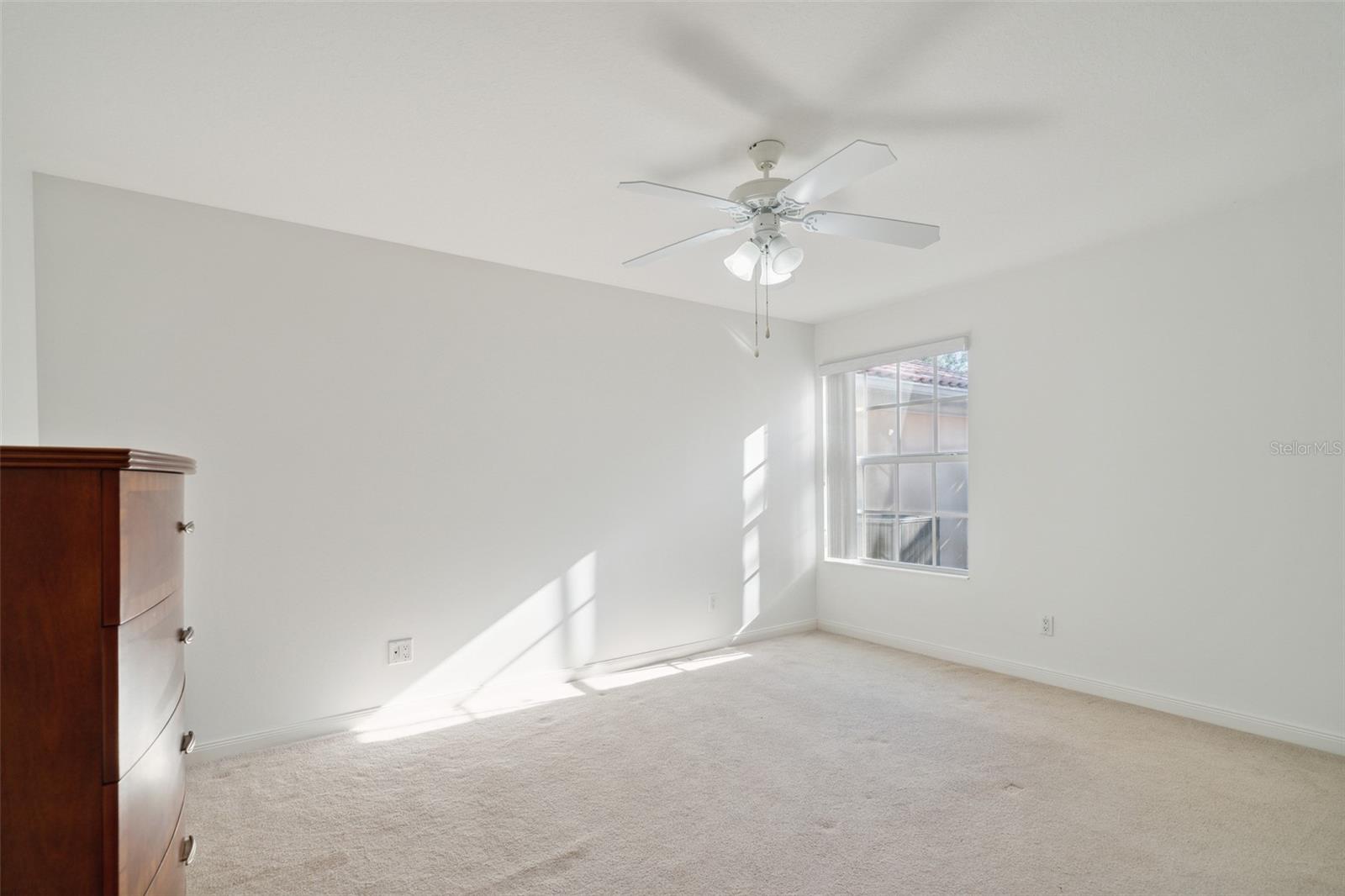 VILLAGEWALK - Residential