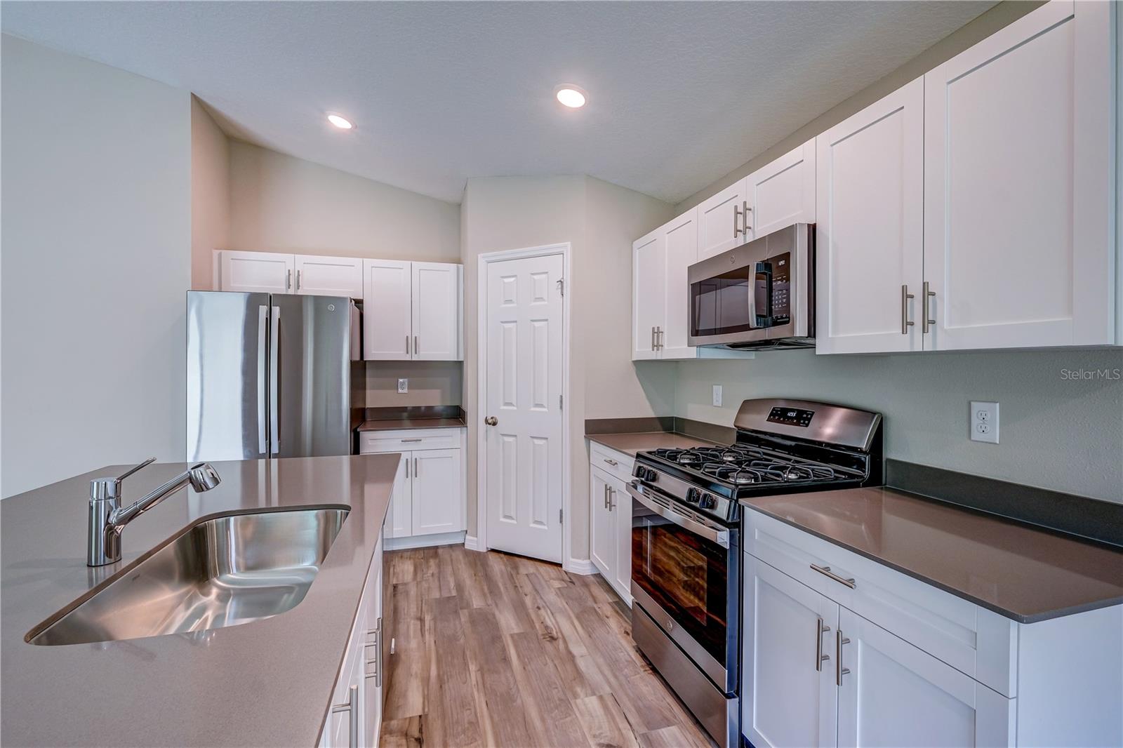 CROSSWIND POINT - Residential