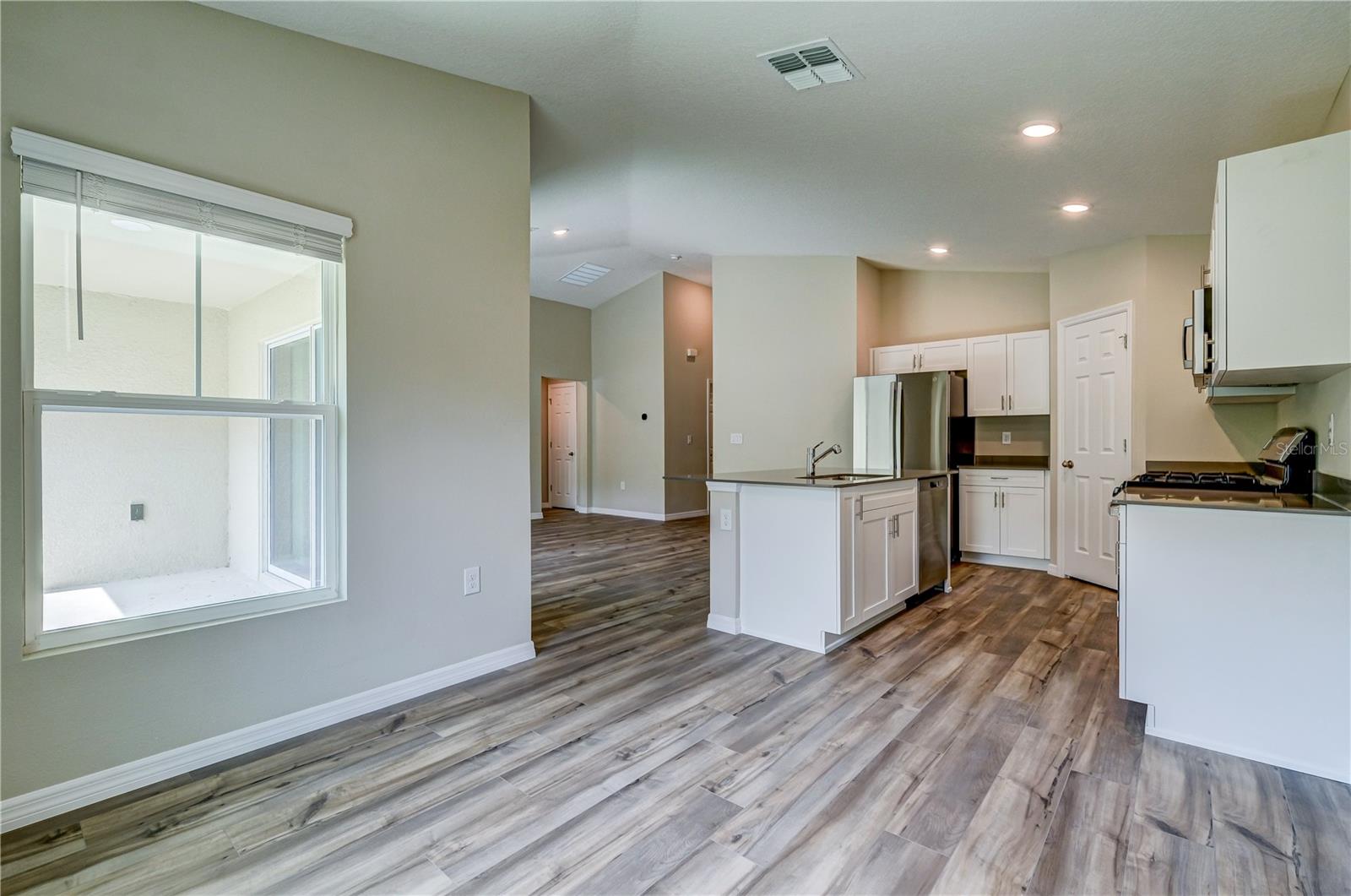 CROSSWIND POINT - Residential