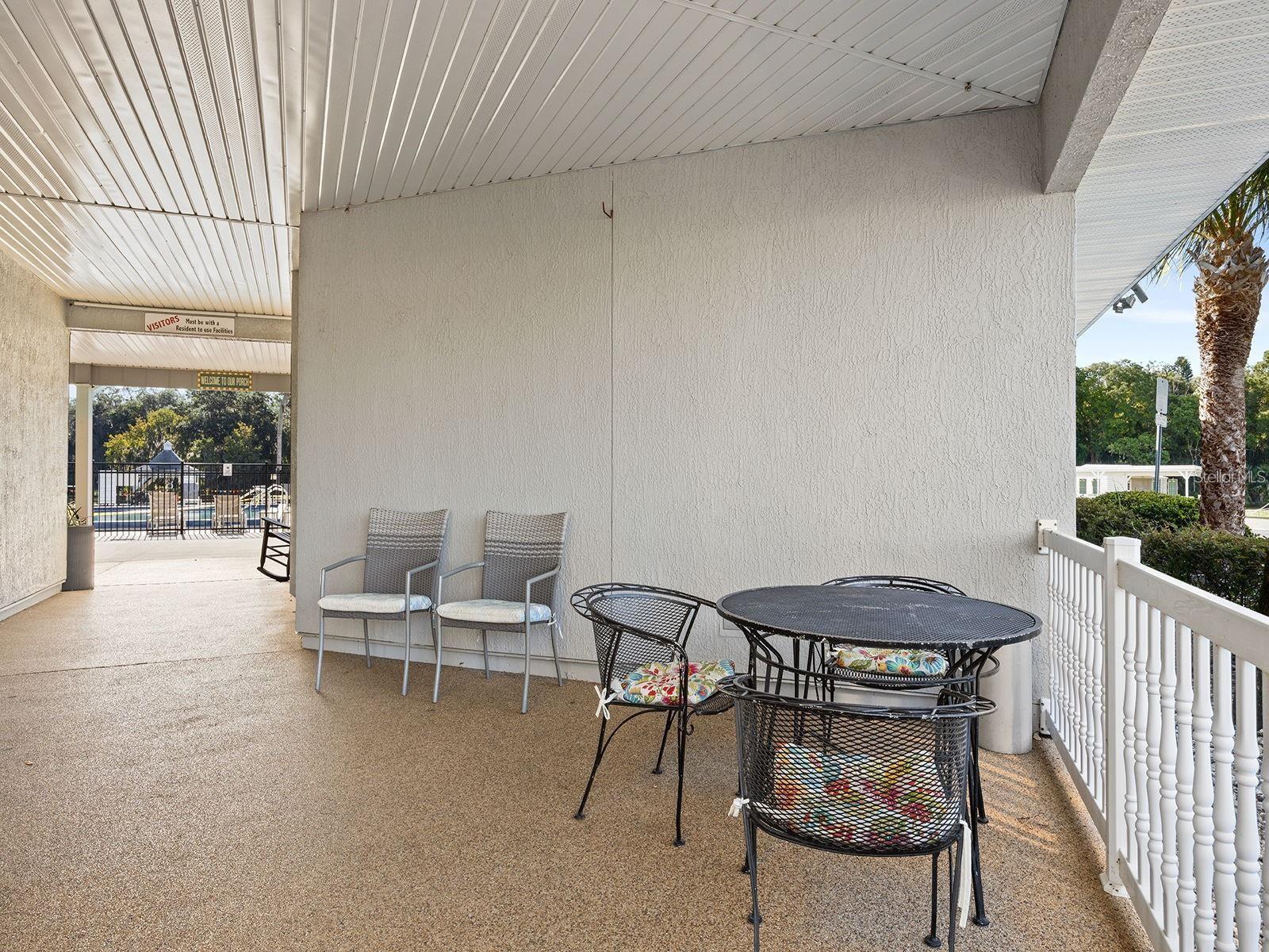 TAVARES LAKE FRANCES ESTATE - Residential
