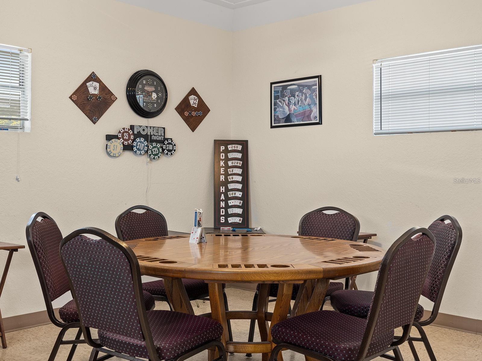 TAVARES LAKE FRANCES ESTATE - Residential