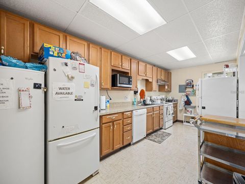 Tiny photo for 1440 Nassau Circle, Tavares, FL 32778 (MLS # G5111582)
