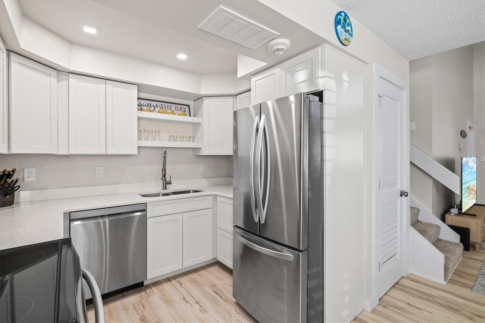 EMBASSY VILLAS - Residential