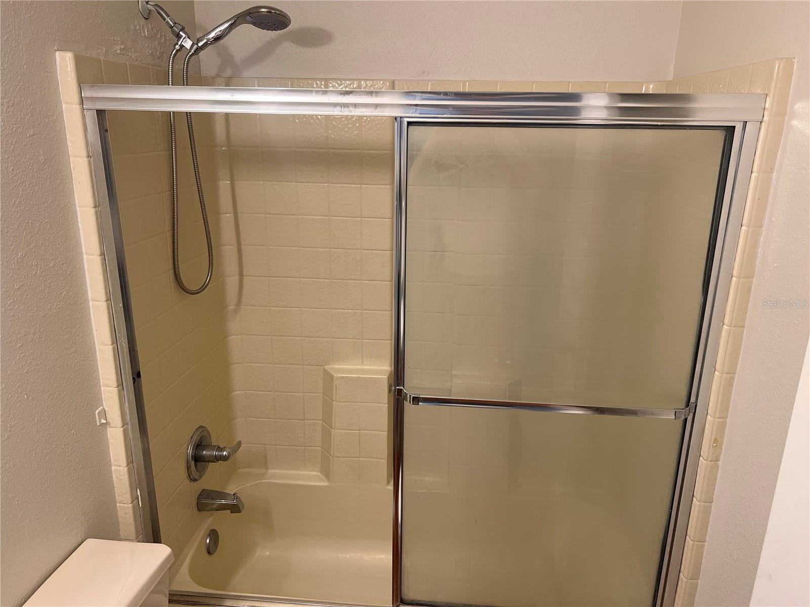 POINCIANA SUB NBRHD 5 NORTH VIL 3 - Residential Lease