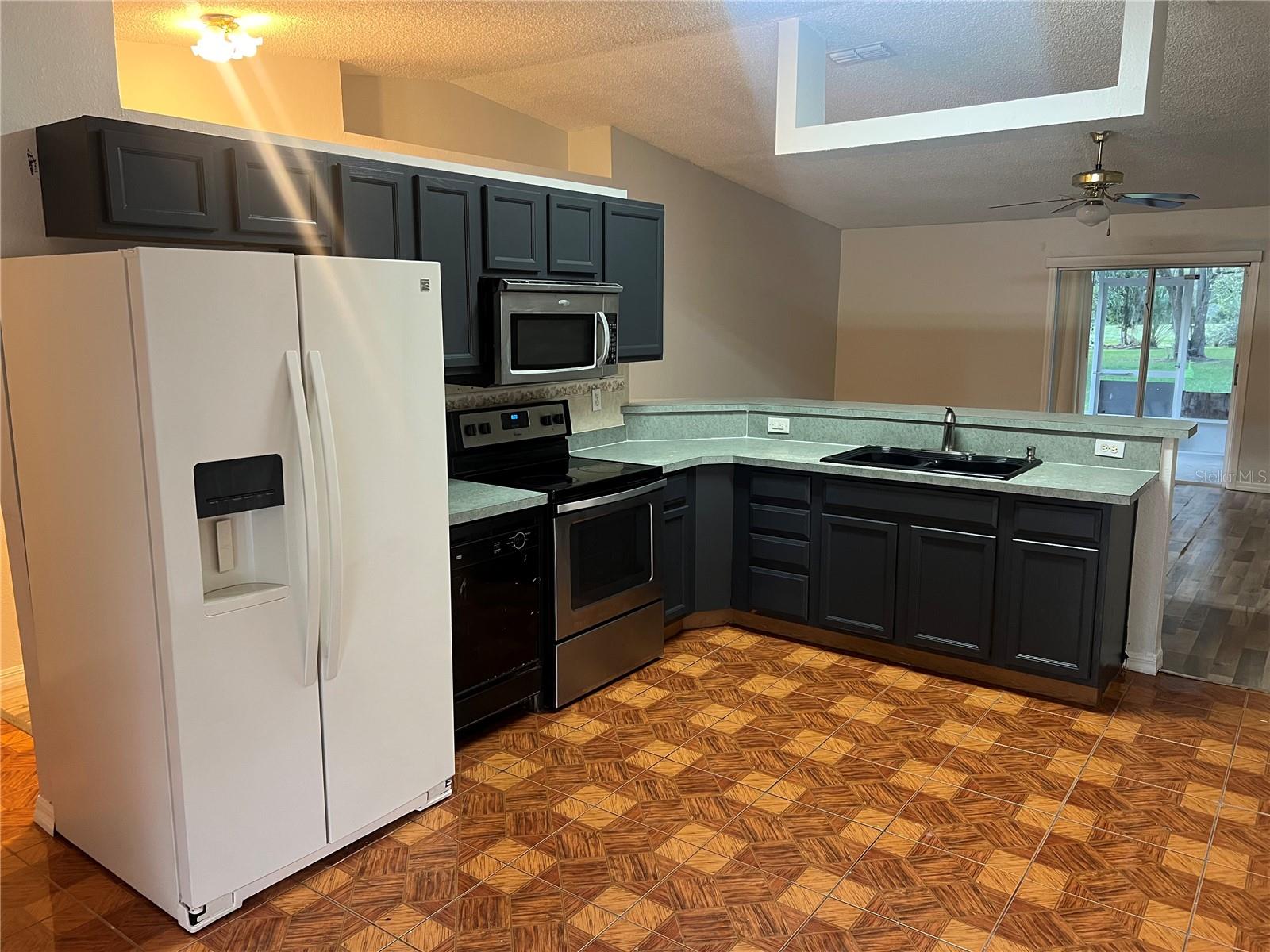 POINCIANA SUB NBRHD 5 NORTH VIL 3 - Residential Lease