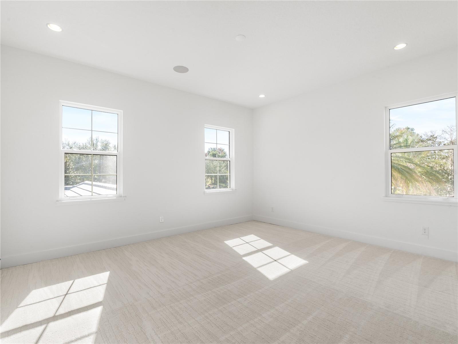 BELLA COLLINA - Residential