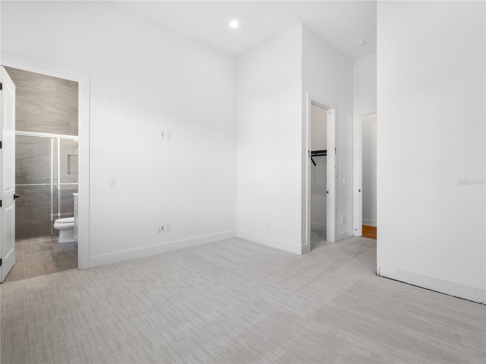 BELLA COLLINA - Residential