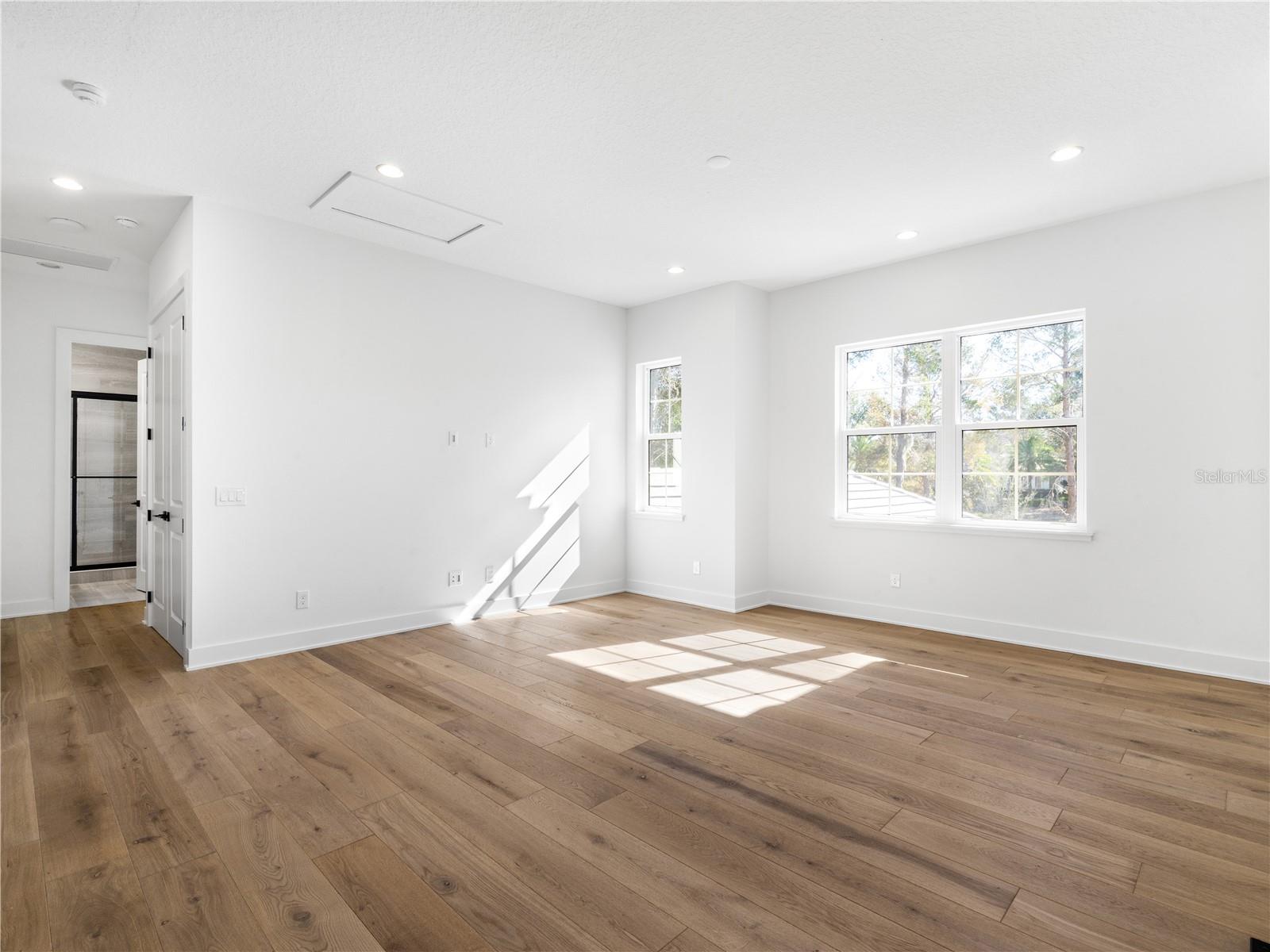 BELLA COLLINA - Residential