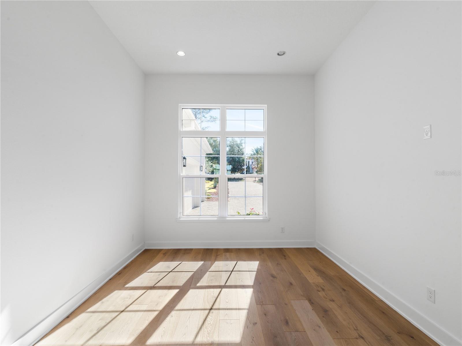 BELLA COLLINA - Residential