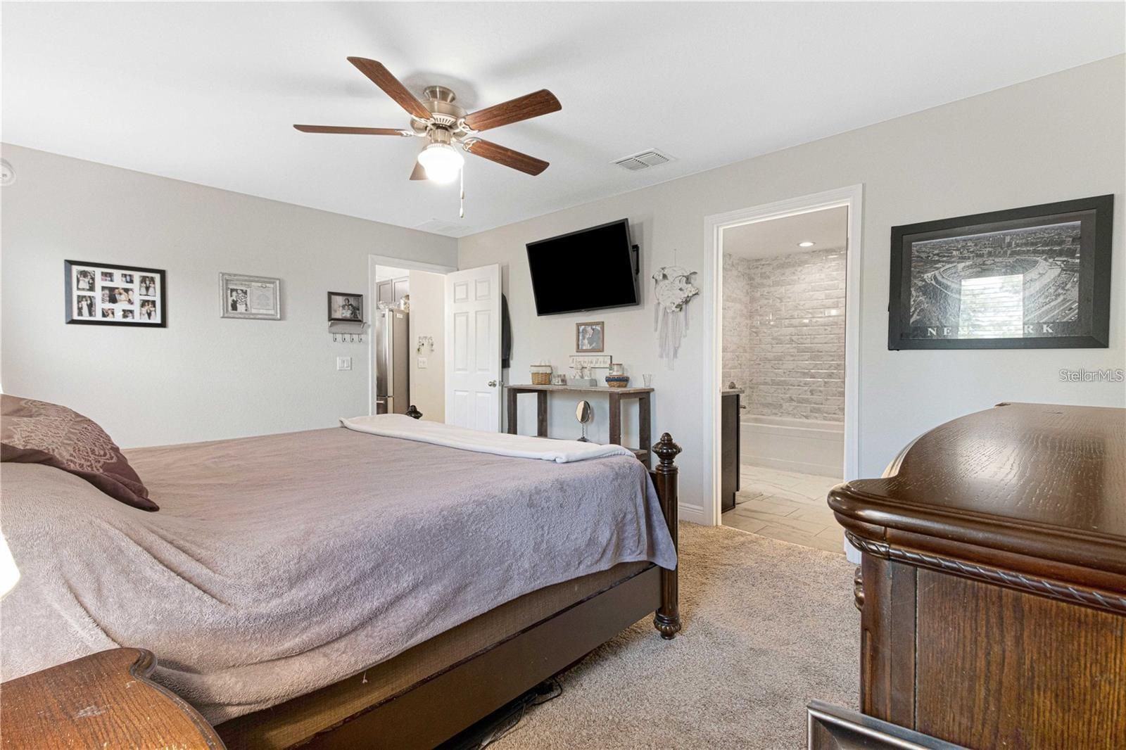 BAHIA OAKS - Residential