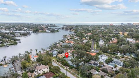 Photo of 136 26th Avenue NE, St Petersburg, FL 33704 (MLS # TB8343931)