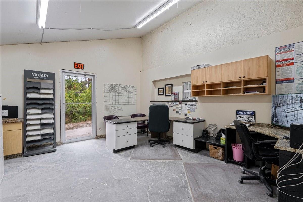 KINGSTON PLAZA - Commercial Sale