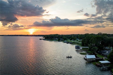 Tiny photo for 32834 Lakeshore Drive, Tavares, FL 32778 (MLS # G5114617)