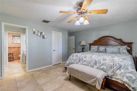 Tiny photo for 32834 Lakeshore Drive, Tavares, FL 32778 (MLS # G5114617)
