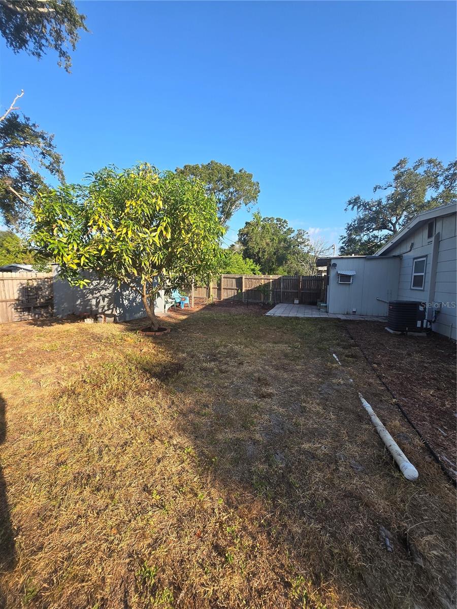 VILLAGE GREEN SUB - Residential Lease