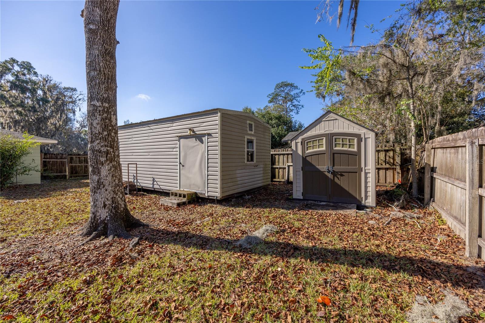 VALWOOD UNIT 2 - Residential Lease