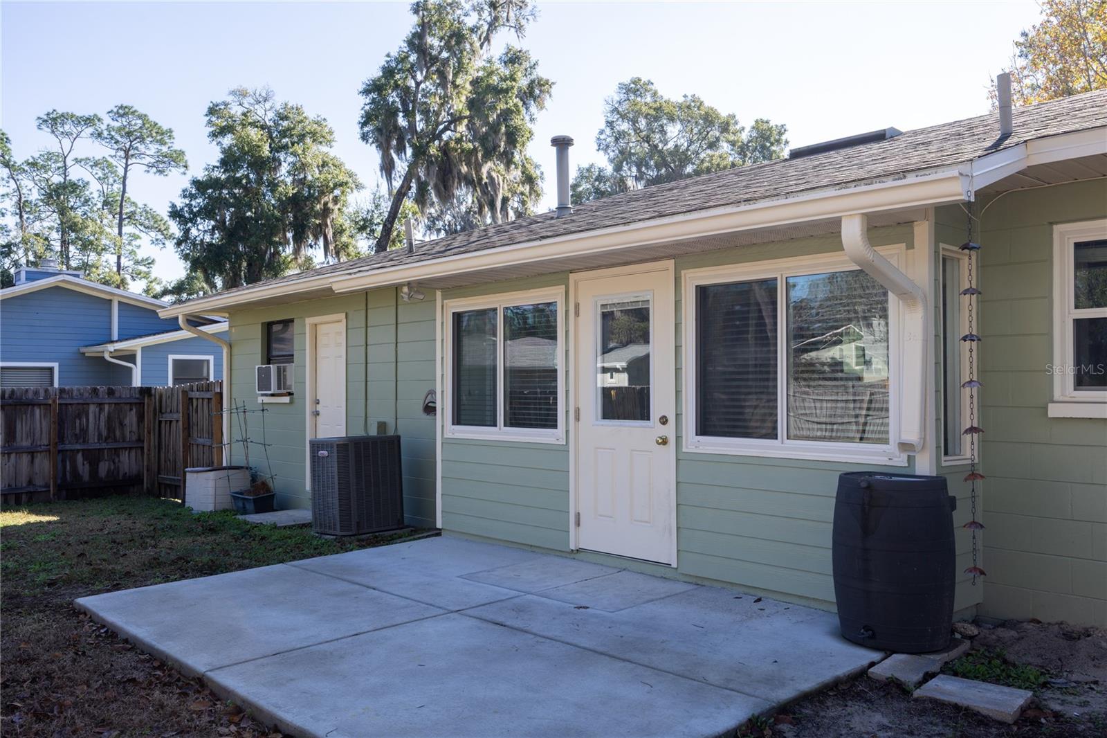 VALWOOD UNIT 2 - Residential Lease