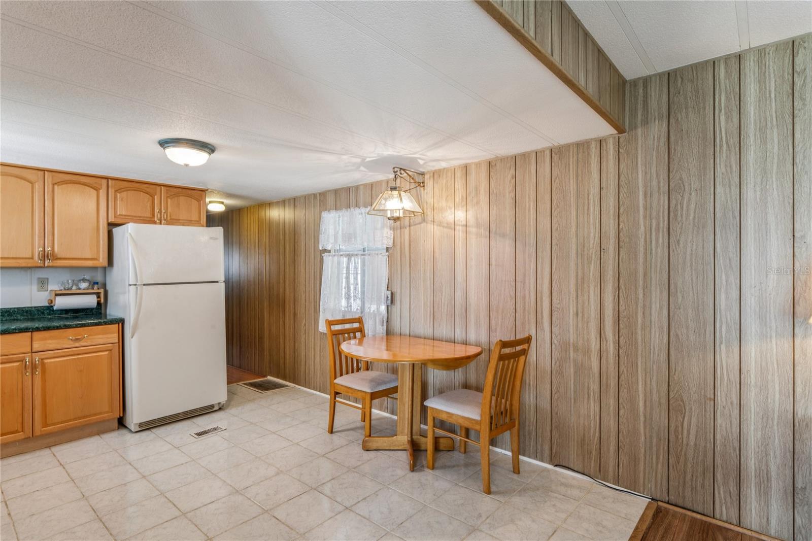 SLEEPY HOLLOW MOBILE ESTATES - Residential