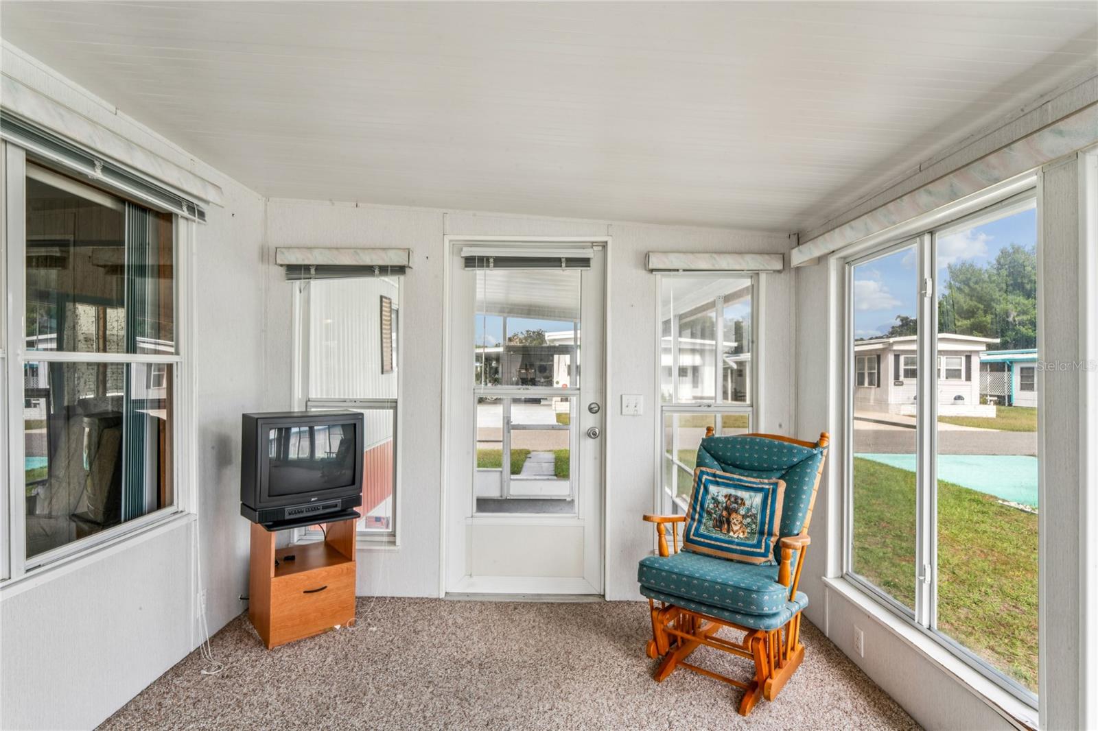 SLEEPY HOLLOW MOBILE ESTATES - Residential