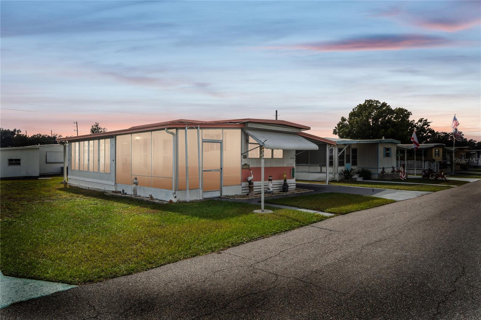 SLEEPY HOLLOW MOBILE ESTATES - Residential