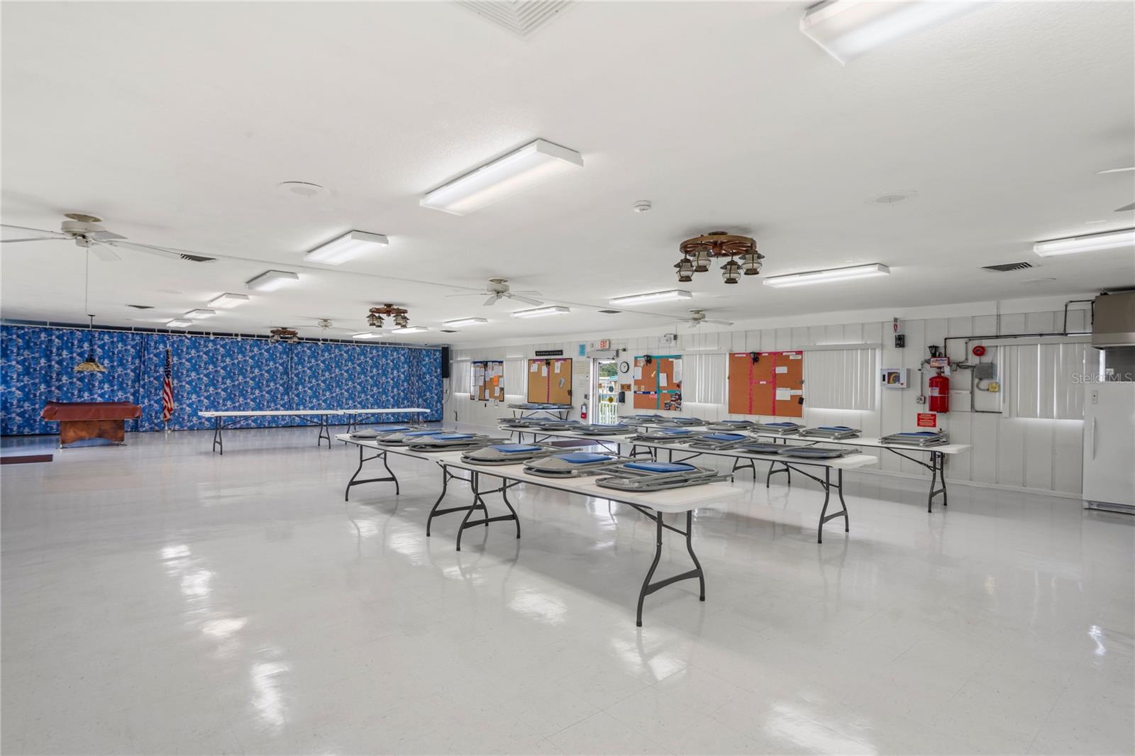 SLEEPY HOLLOW MOBILE ESTATES - Residential