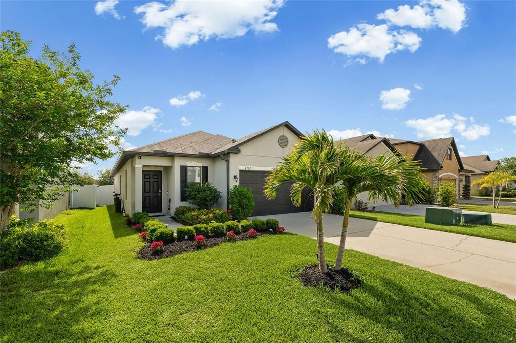 Photo of 4722 Lindever Lane, Palmetto, FL 34221 (MLS # A4691922)