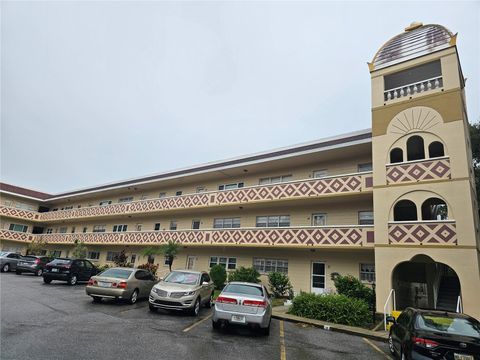 2383 NETHERLANDS DRIVE 39 CLEARWATER FL 33763