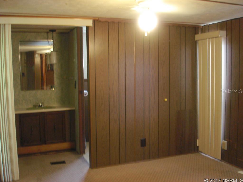 Model Land Co Unrec 160 Lt 41 - Residential