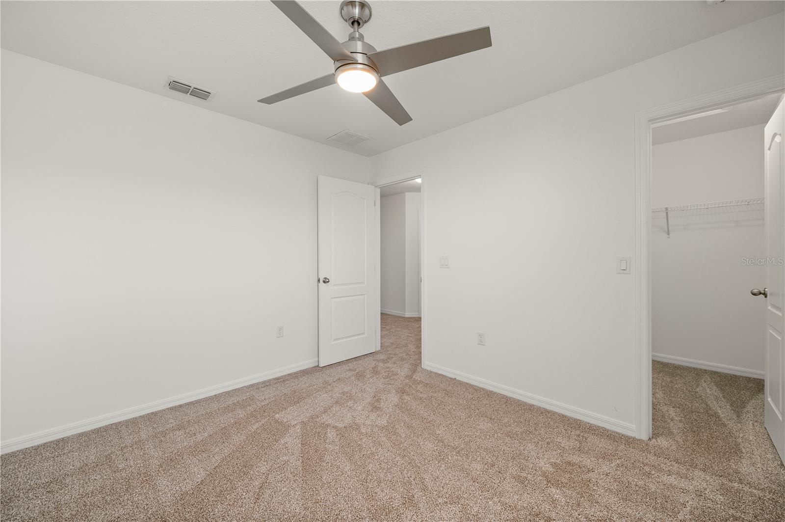 RIVER CLUB - Residential