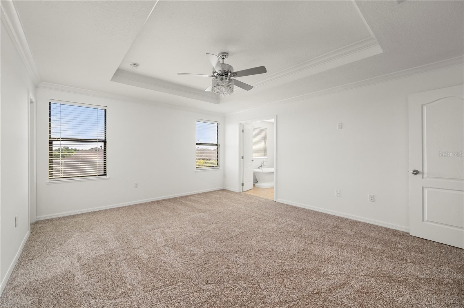 RIVER CLUB - Residential