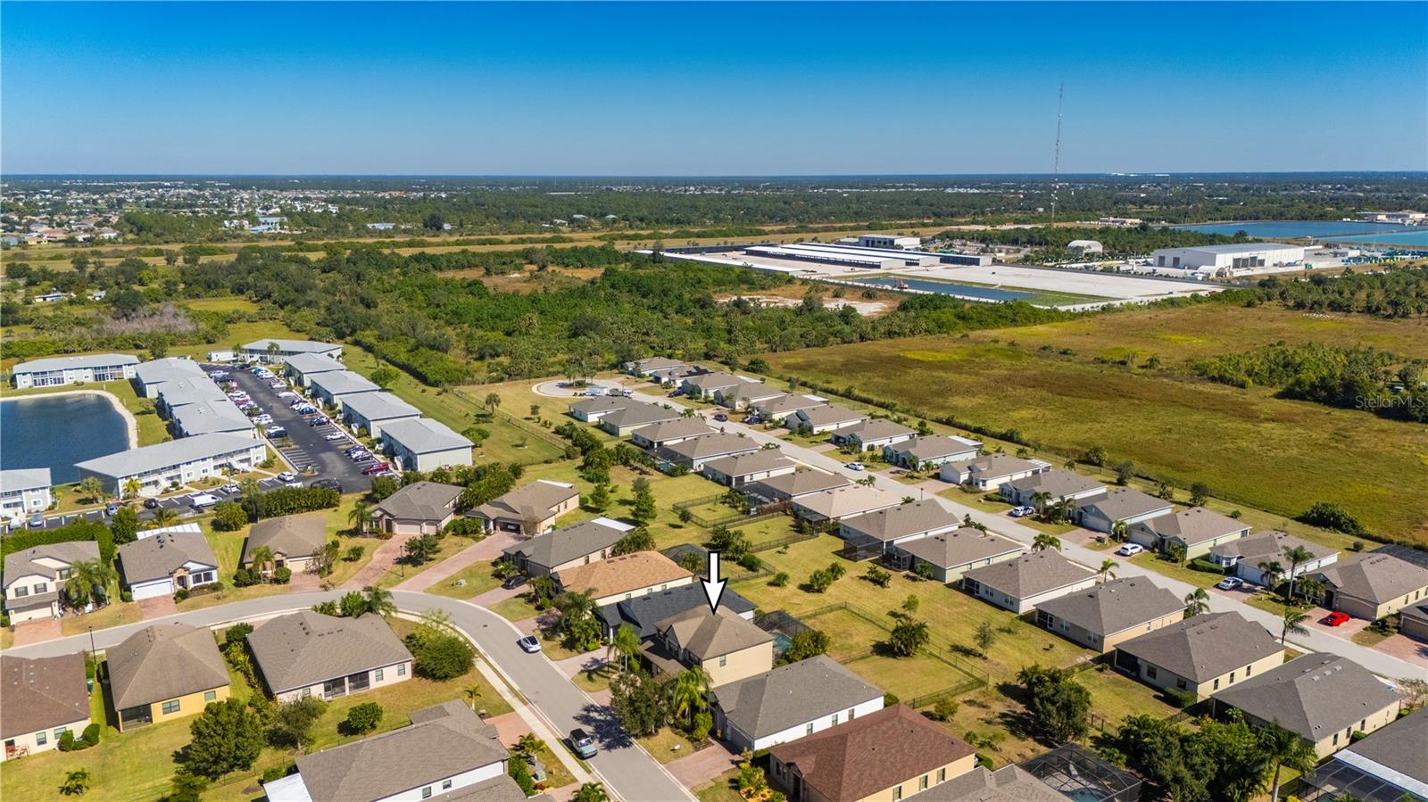 RIVER CLUB - Residential