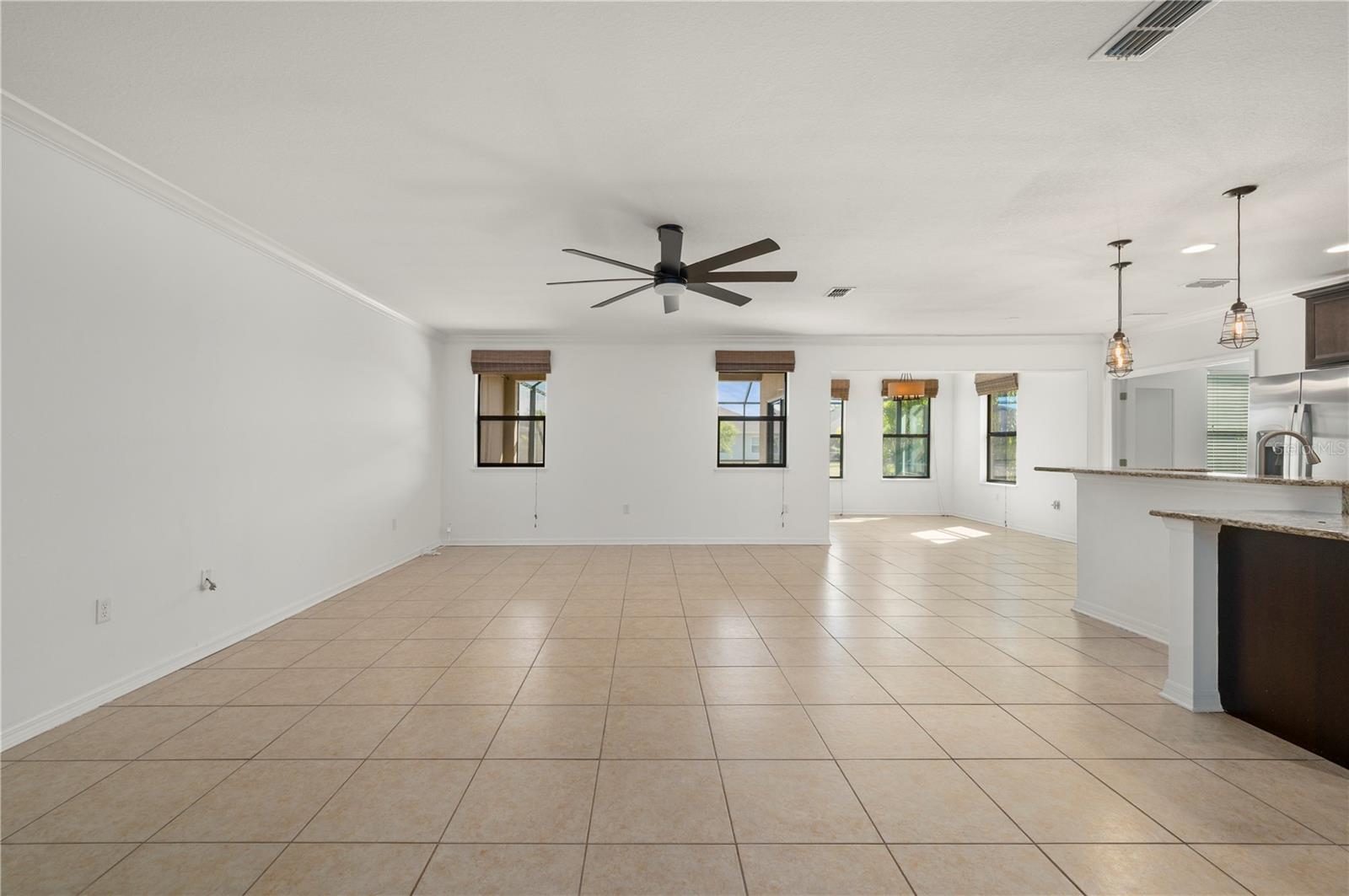 RIVER CLUB - Residential