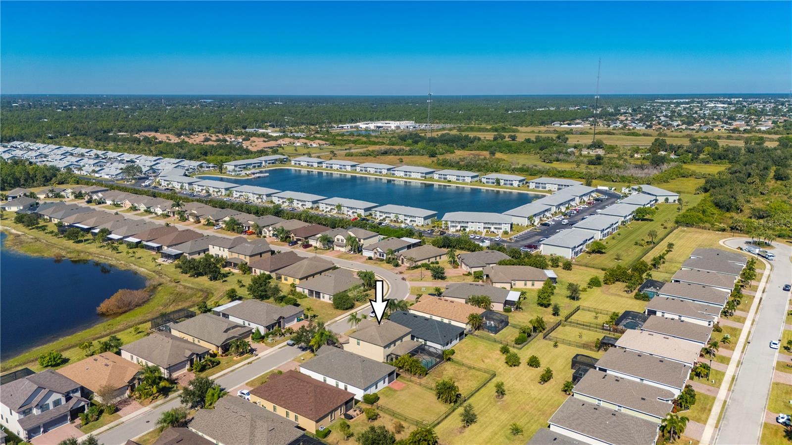 RIVER CLUB - Residential