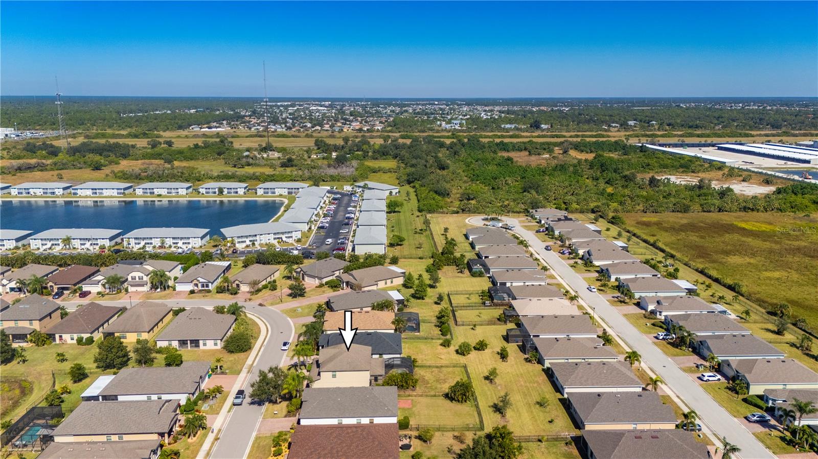 RIVER CLUB - Residential