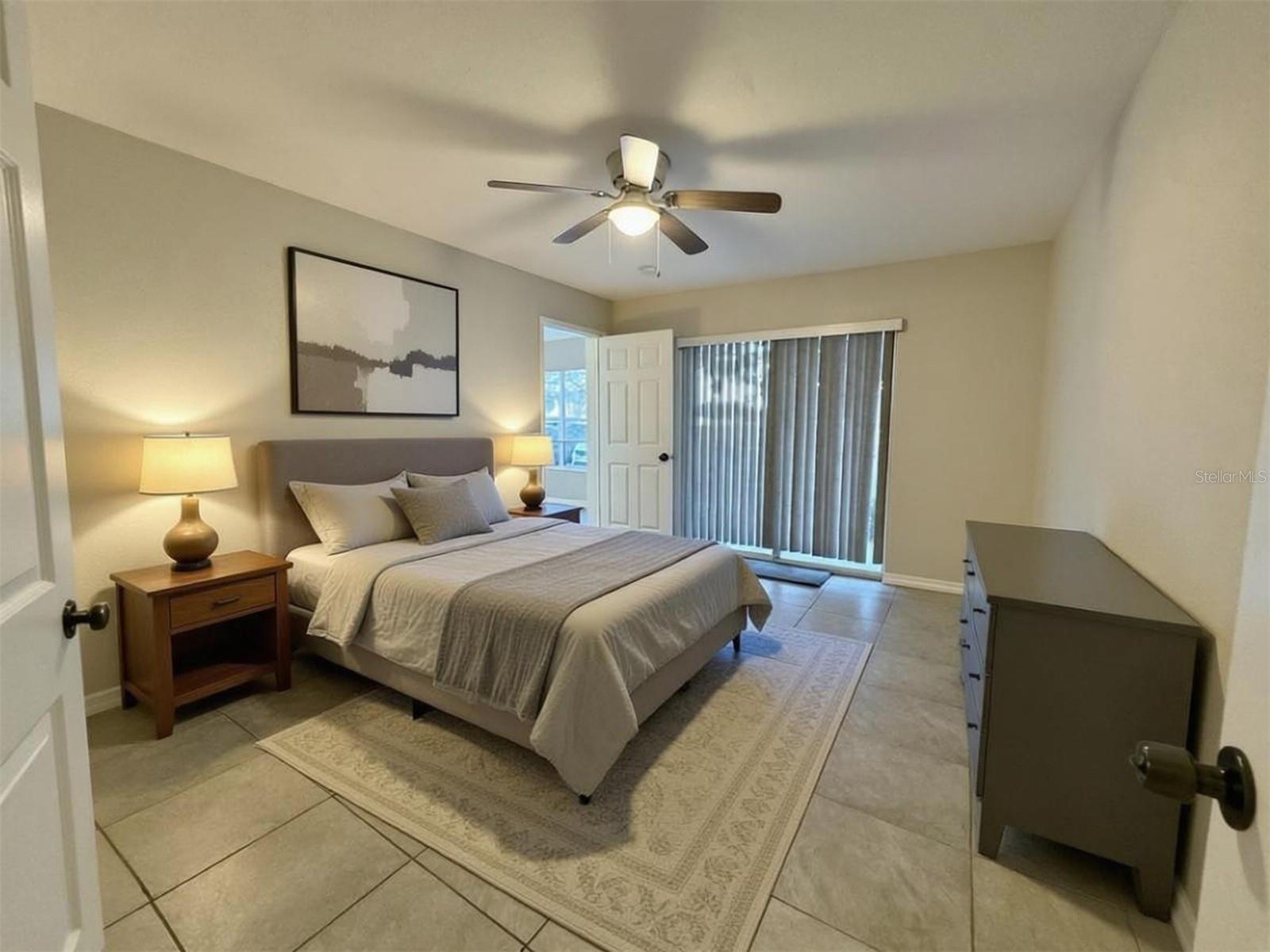 SIVER SPGS SHORES UN 40 - Residential