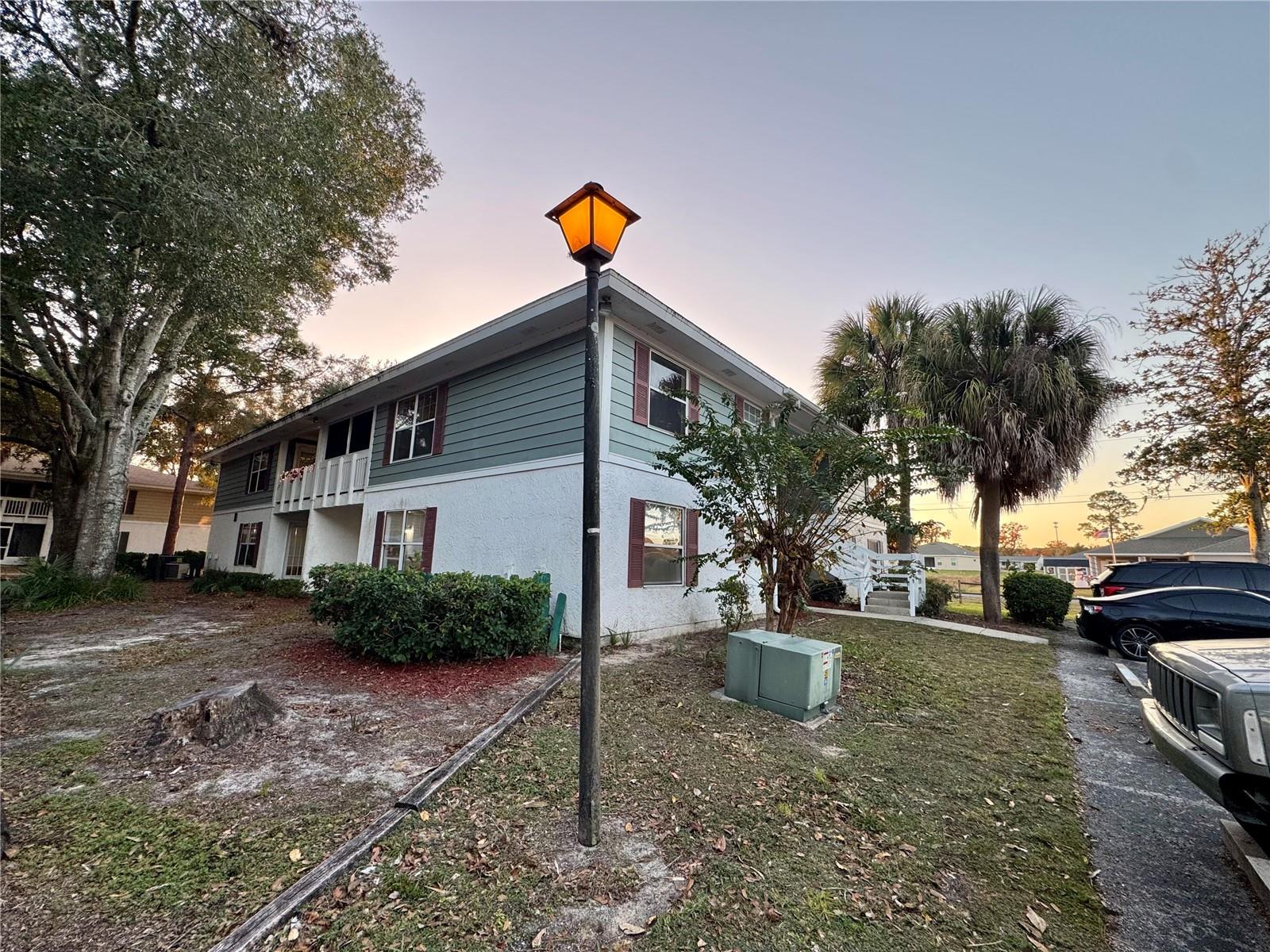 8200 FAIRWAYS CIRCLE B102