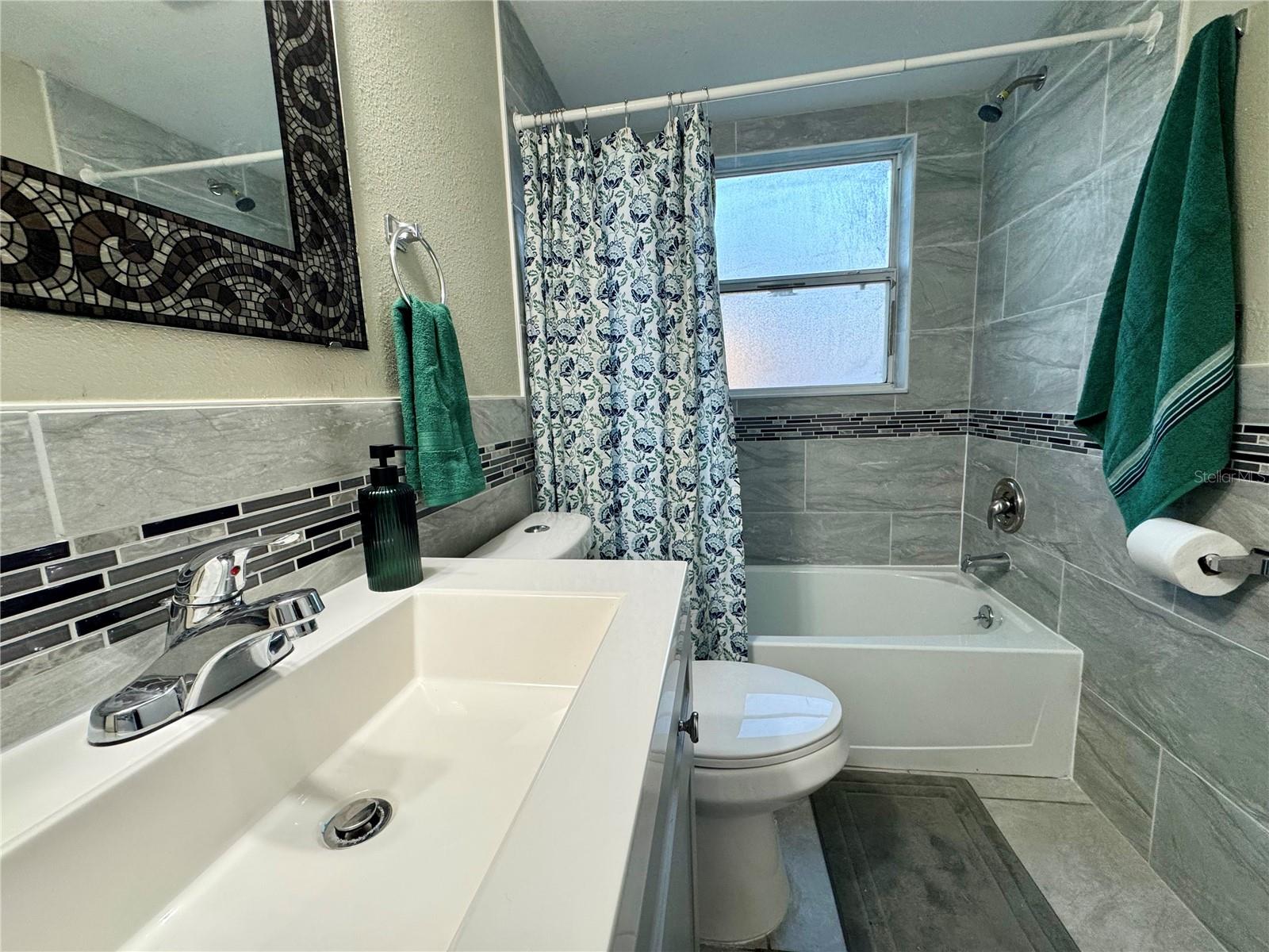 SIVER SPGS SHORES UN 40 - Residential