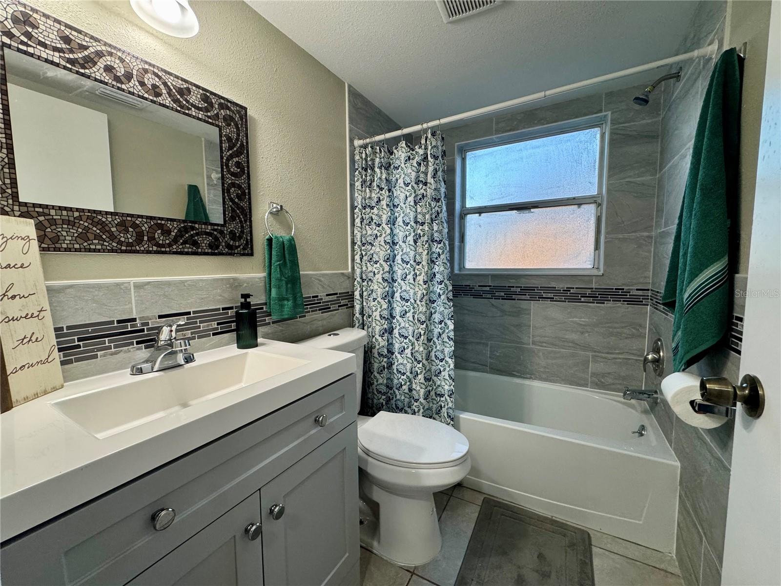 SIVER SPGS SHORES UN 40 - Residential