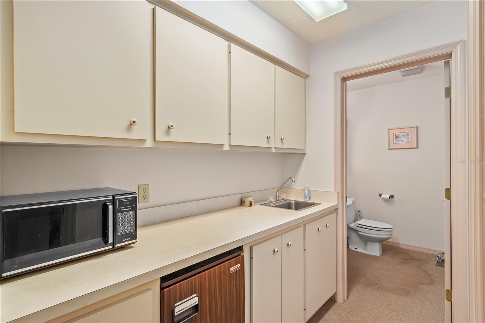 INTERSTATE NO 75 - Residential