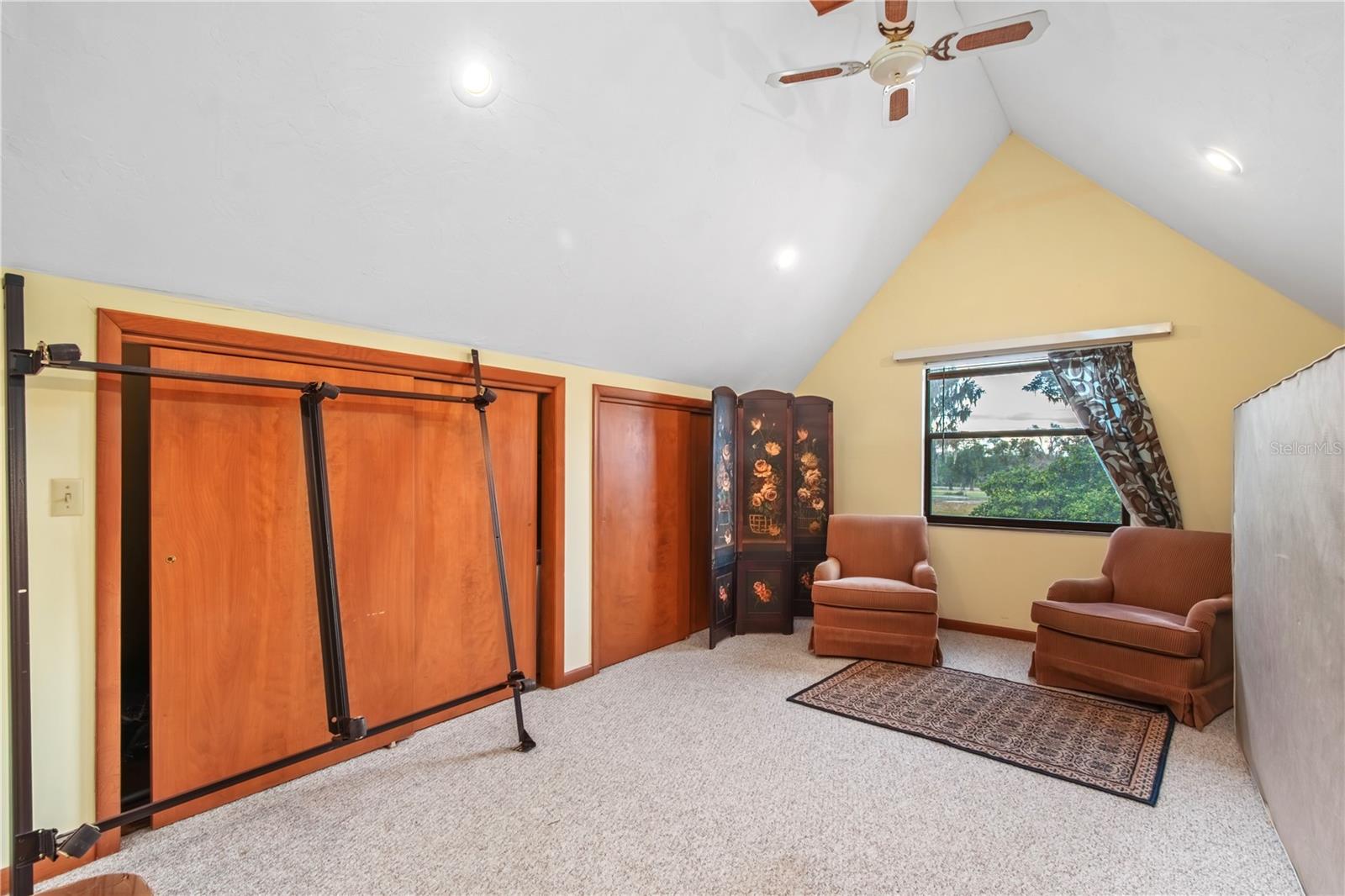 INTERSTATE NO 75 - Residential