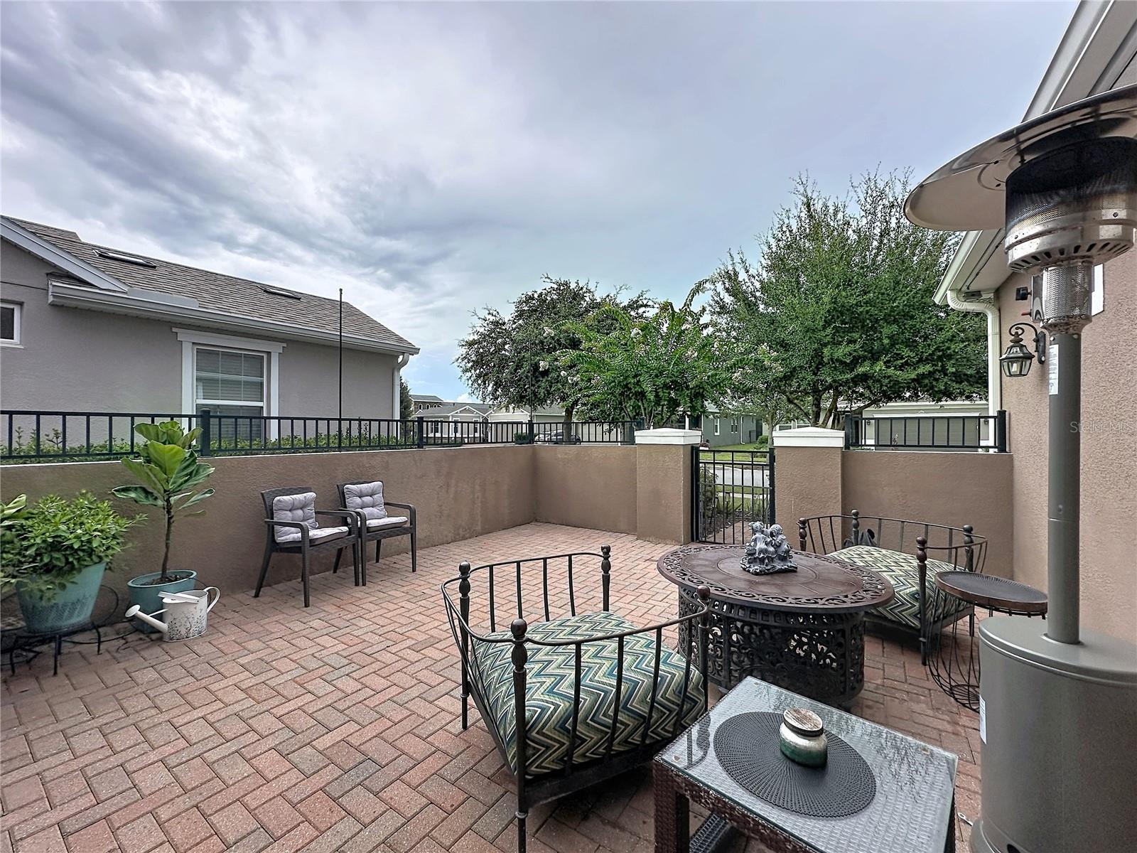 255 SILVER MAPLE ROAD