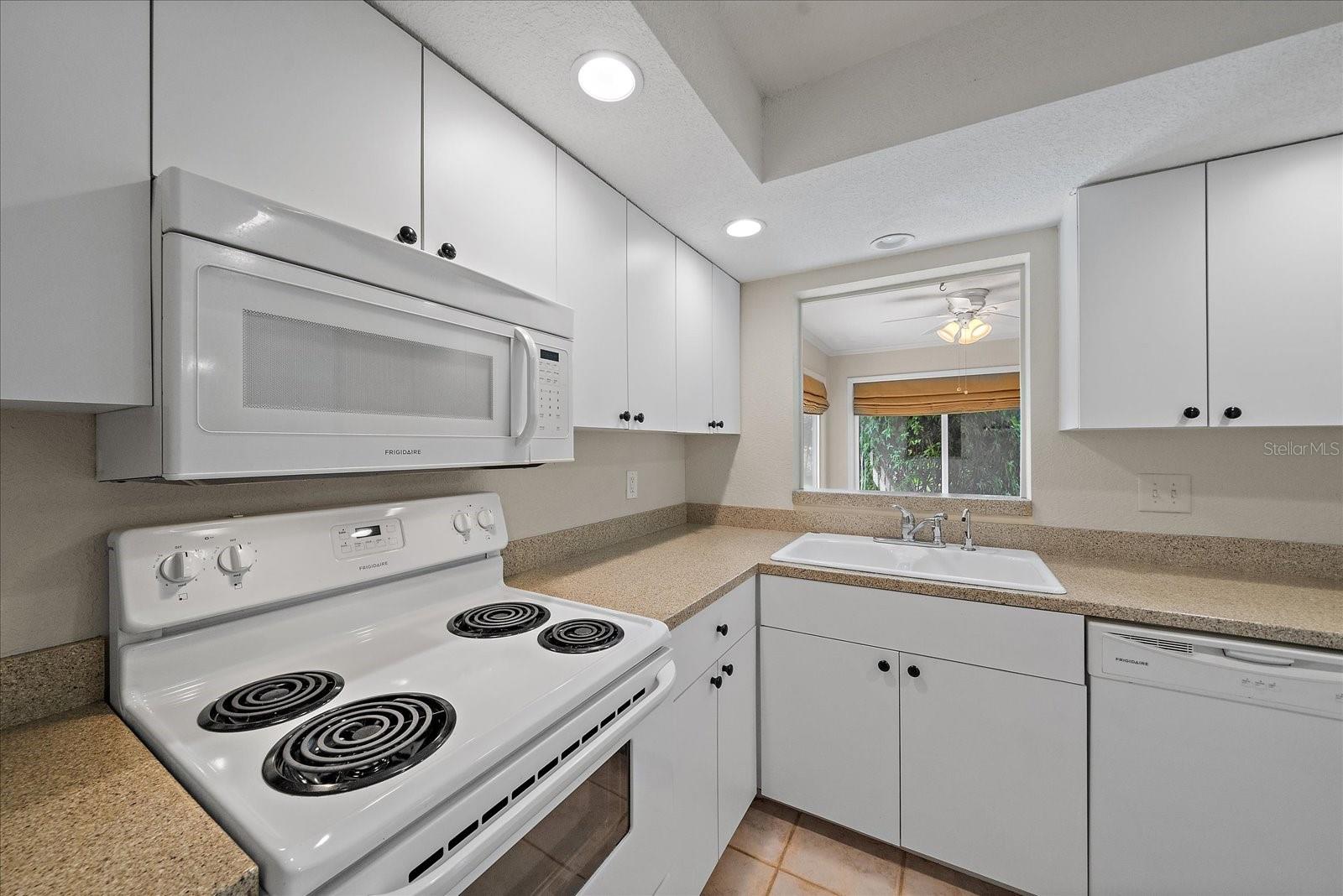 FOREST PINES 10 - Residential