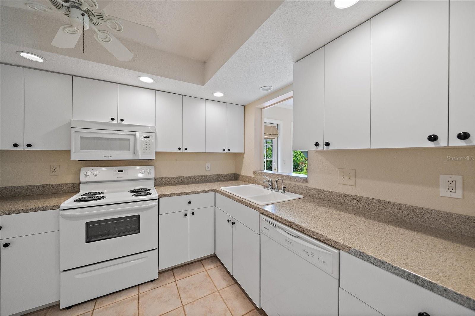 FOREST PINES 10 - Residential