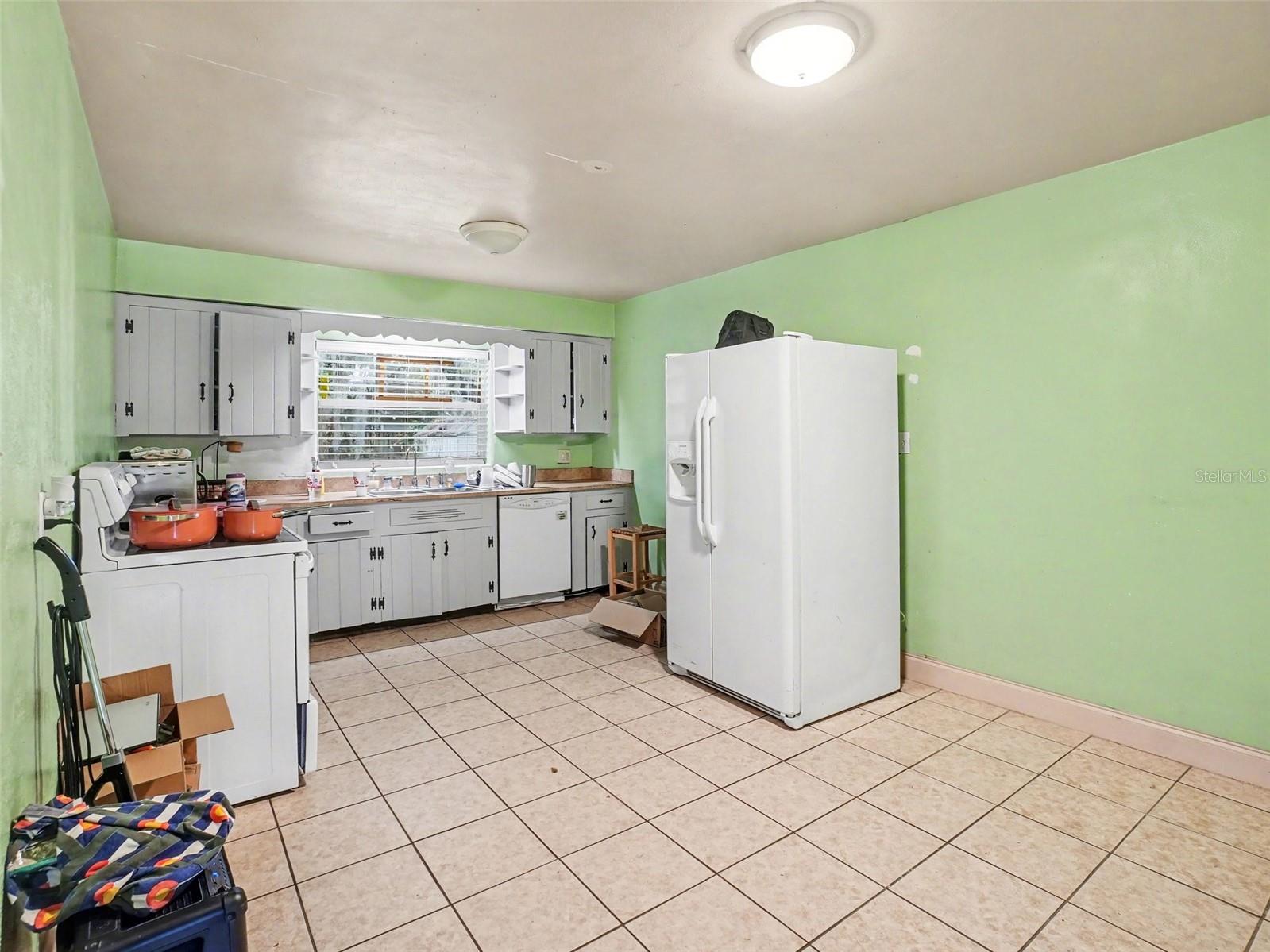 1510 ALTALOMA AVENUE