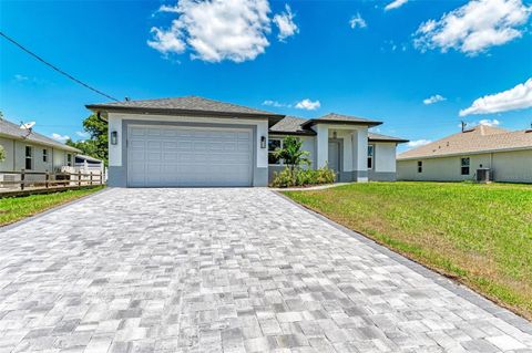 A home in NORTH PORT