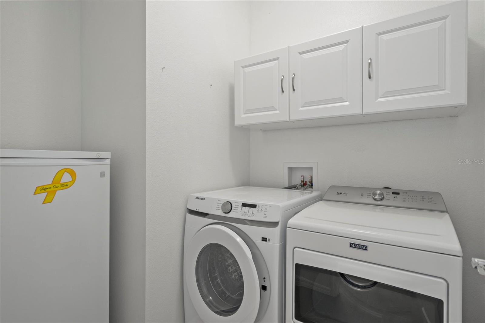 HERNANDO OAKS PH 3 - Residential