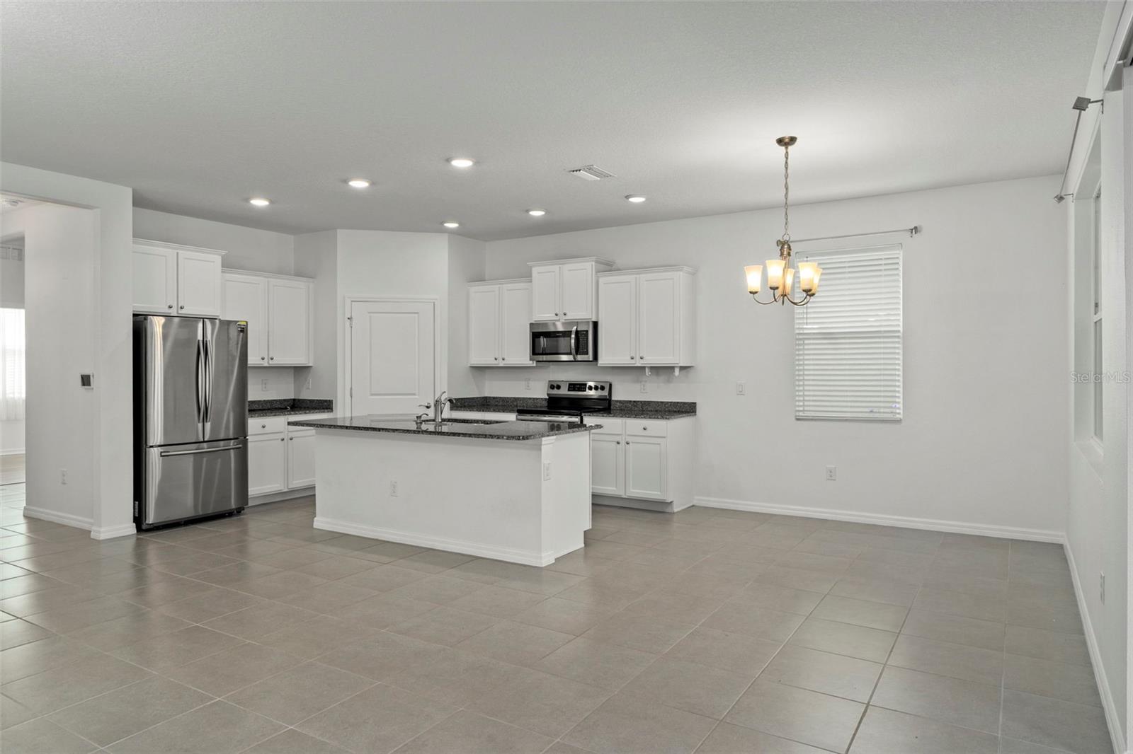 HERNANDO OAKS PH 3 - Residential