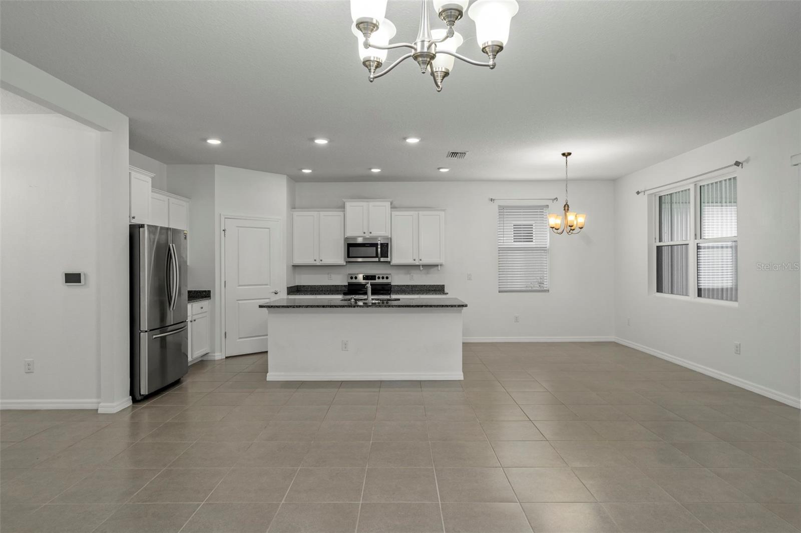HERNANDO OAKS PH 3 - Residential