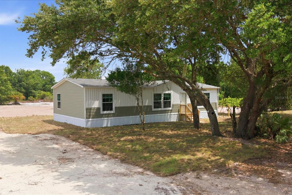 Photo of 20213 NW 258th Street, Okeechobee, FL 34972 (MLS # A4692603)