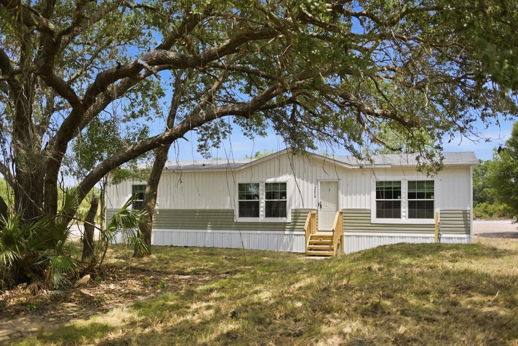 Photo of 20213 NW 258th Street, Okeechobee, FL 34972 (MLS # A4692603)